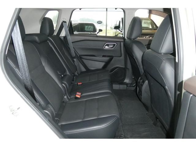 X-TRAIL HYBRID 4WD