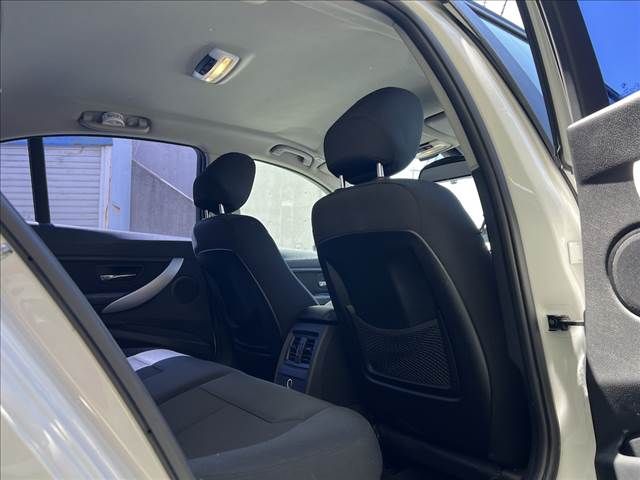 BMW 3 Series sedan