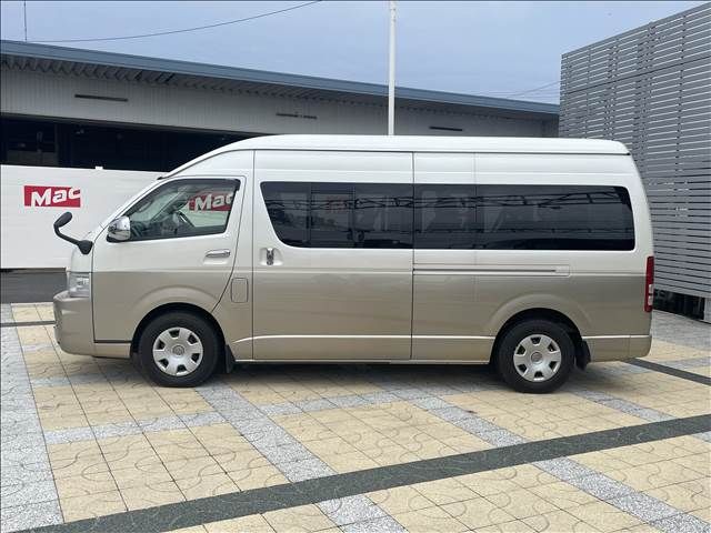 HIACE wagon
