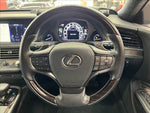 LEXUS LS500h 4WD