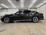 LEXUS LS500h 4WD