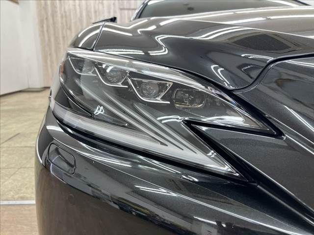 LEXUS LS500h 4WD