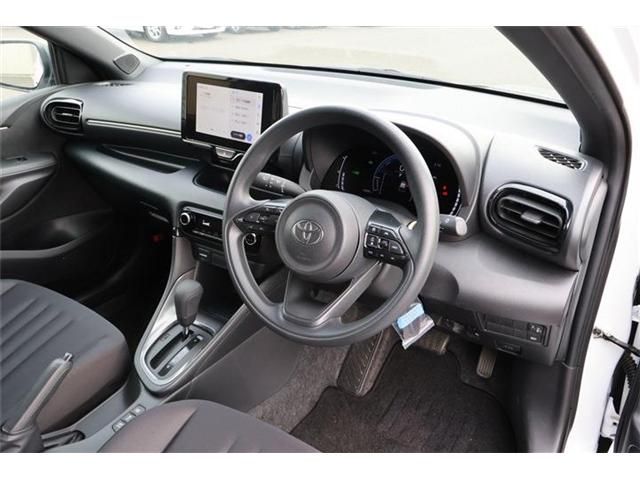 YARIS HYBRID
