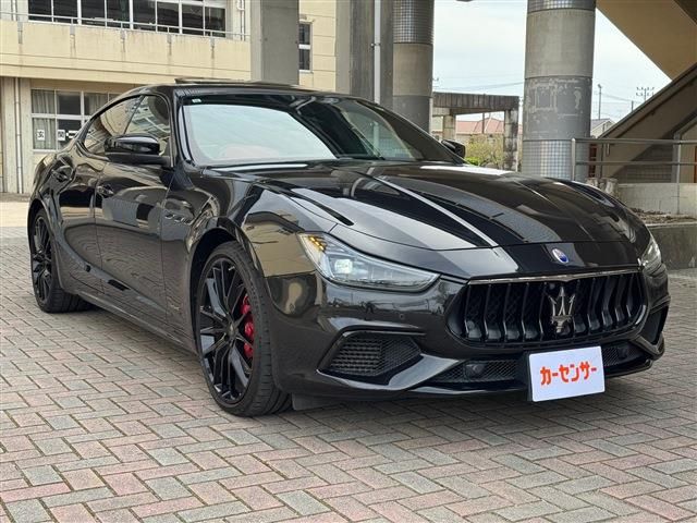 MASERATI GHIBLI Sedan