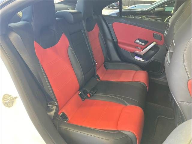 MERCEDES BENZ CLA class