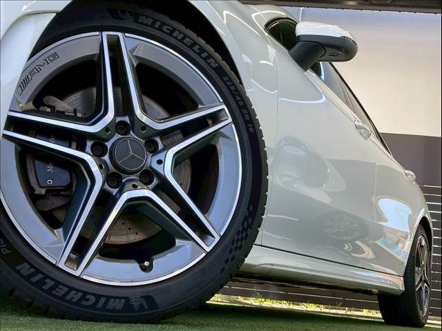 MERCEDES BENZ CLA class