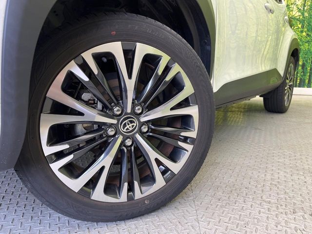 YARIS CROSS HYBRID