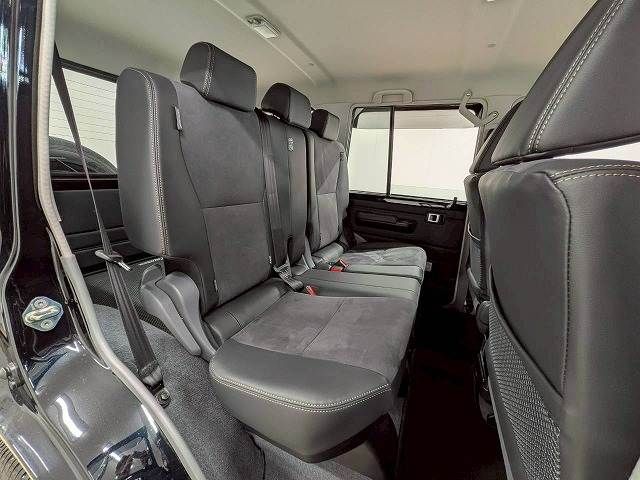 LANDCRUISER 70