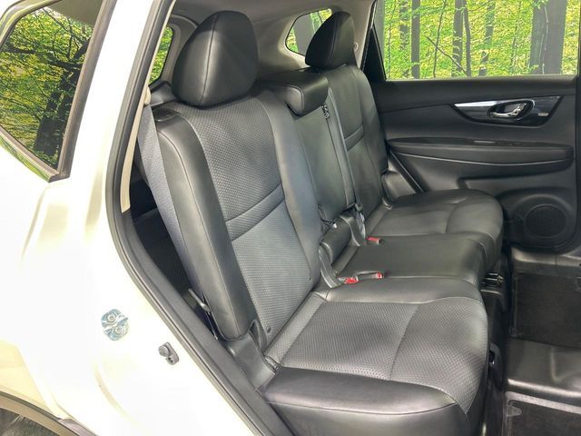 X-TRAIL 2WD
