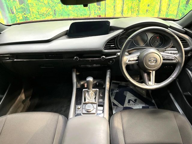 MAZDA3 FASTBACK