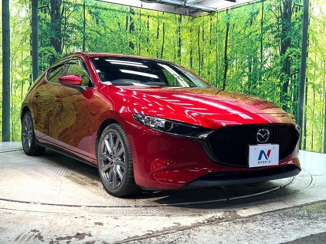 MAZDA3 FASTBACK