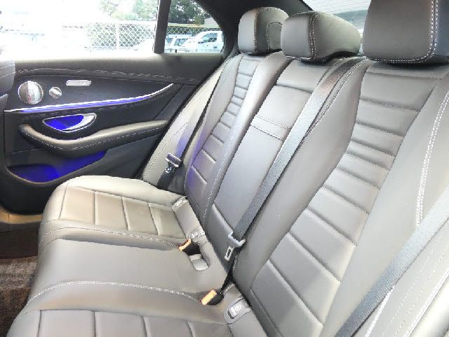MERCEDES BENZ E class sedan