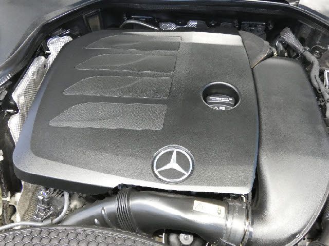 MERCEDES BENZ E class sedan