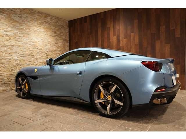 FERRARI Portofino M