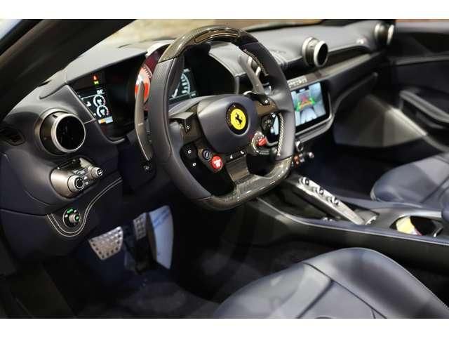 FERRARI Portofino M