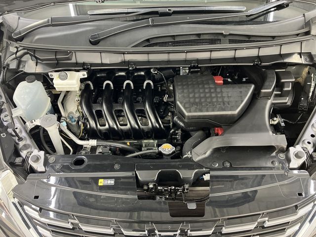 SERENA S-HYBRID 4WD