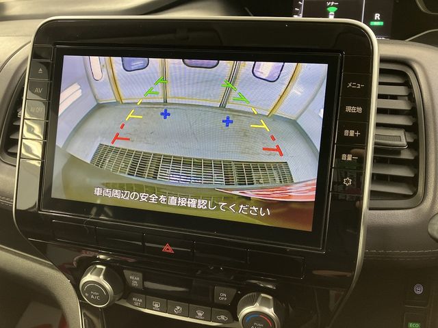 SERENA S-HYBRID 4WD