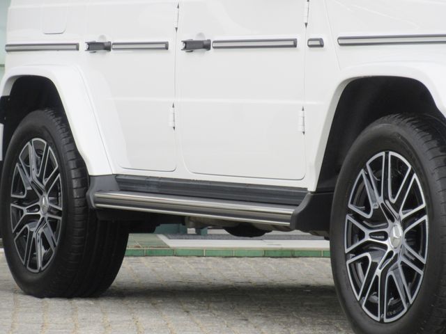 MERCEDES BENZ G-Class