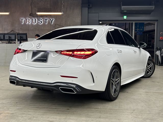 MERCEDES BENZ C class sedan