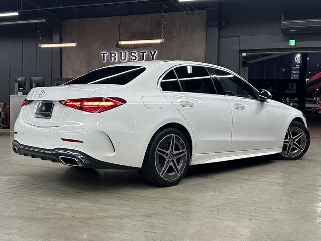 MERCEDES BENZ C class sedan