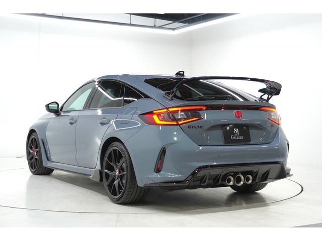 CIVIC hatchback