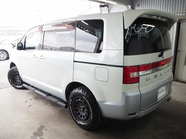 DELICA D:5 4WD