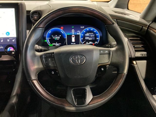 ALPHARD hybrid