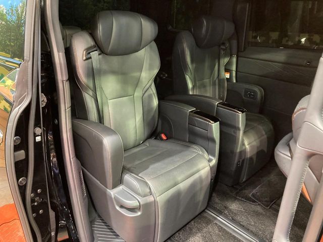 ALPHARD hybrid