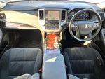 CROWN sedan hybrid