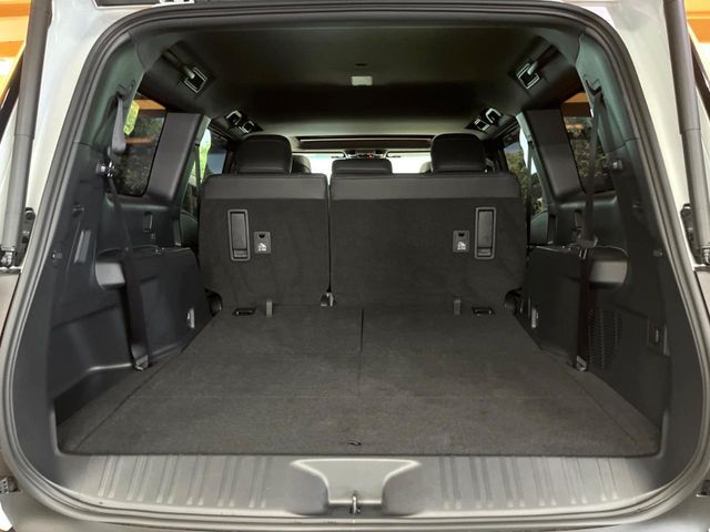 LANDCRUISER 250