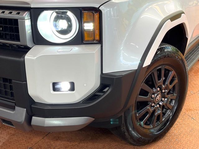 LANDCRUISER 250