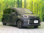 SIENTA HYBRID