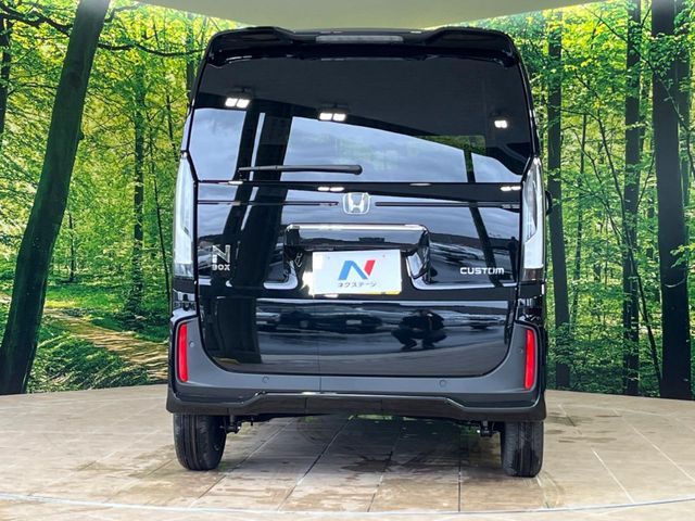 N-BOX CUSTOM