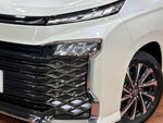 VOXY HYBRID