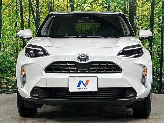 YARIS CROSS