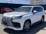 LEXUS LX600