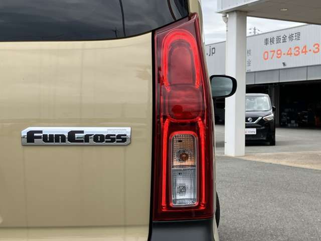 TANTO FAN CROSS