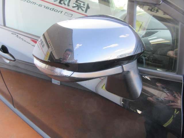 COROLLA TOURING HYBRID