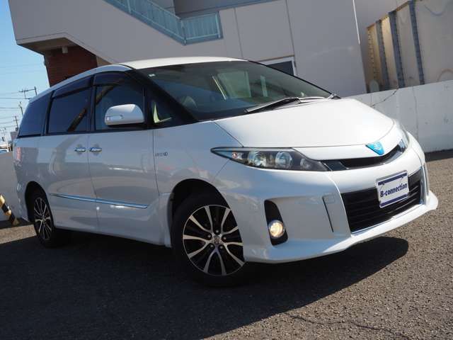 ESTIMA HYBRID 4WD