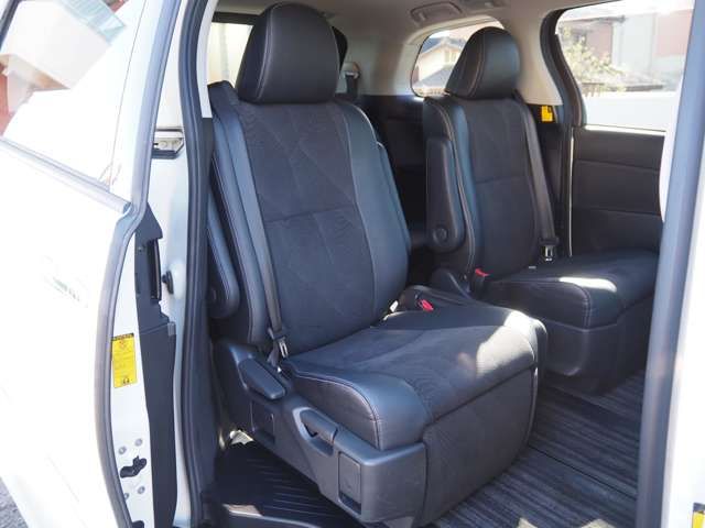 ESTIMA HYBRID 4WD