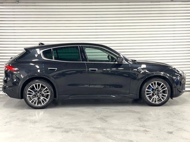 MASERATI Grecale