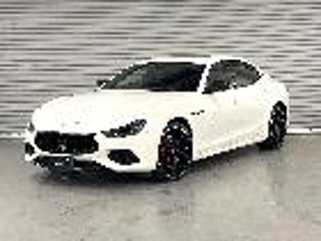 MASERATI GHIBLI Sedan
