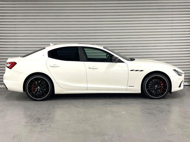 MASERATI GHIBLI Sedan
