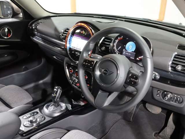 MINI COOPER D CLUBMAN
