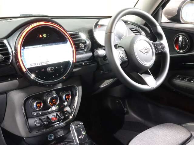 MINI COOPER D CLUBMAN
