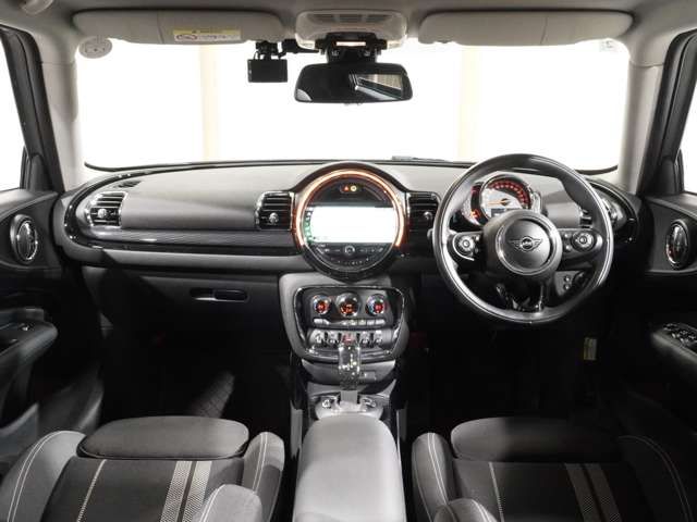 MINI COOPER S CLUBMAN