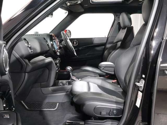 BMW MINI CROSSOVER