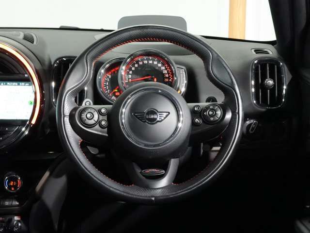 BMW MINI CROSSOVER