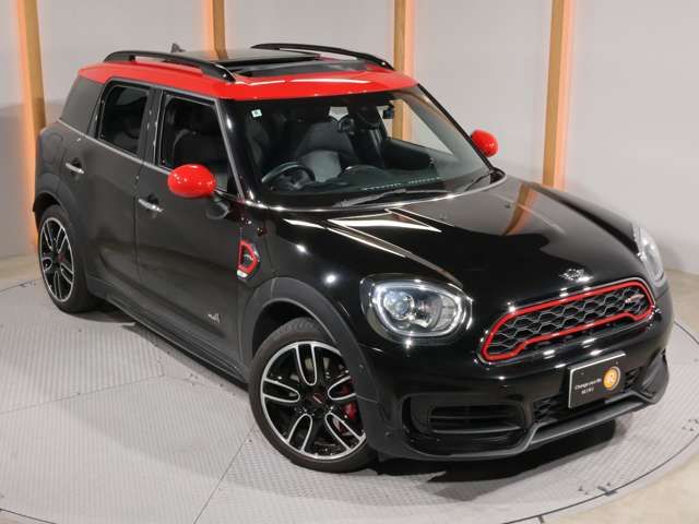 BMW MINI CROSSOVER