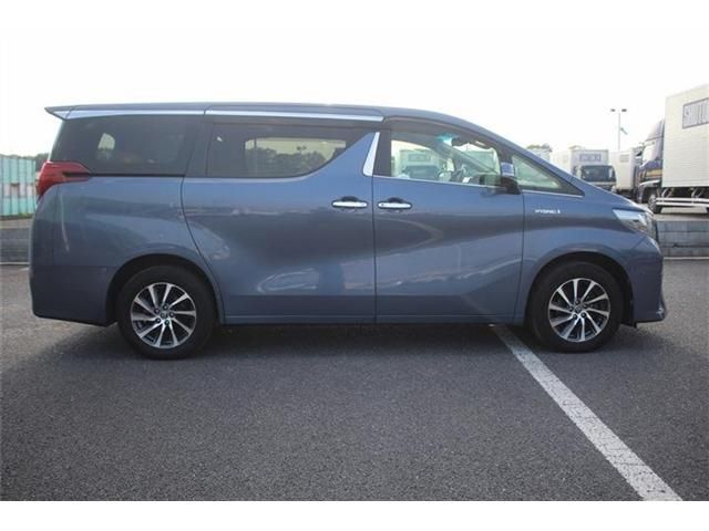 ALPHARD hybrid 4WD